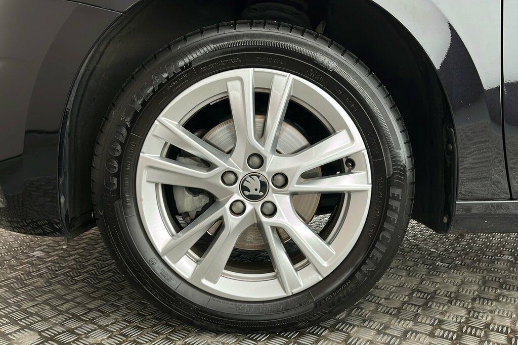 Skoda Fabia Hatch Se L Edition 1.0 Tsi 116 Ps Dsg LD25ODW Black #5