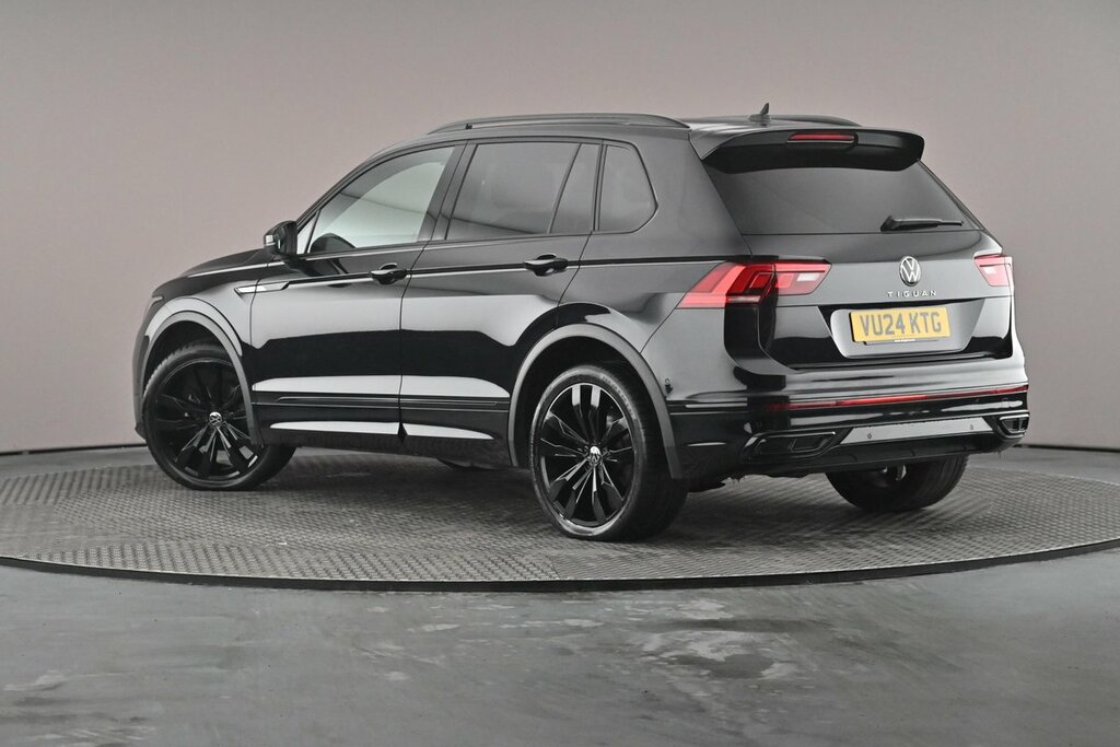 Volkswagen Tiguan Black Edition 1.5 Tsi 150Ps 7-Speed Dsg VU24KTG Black #3
