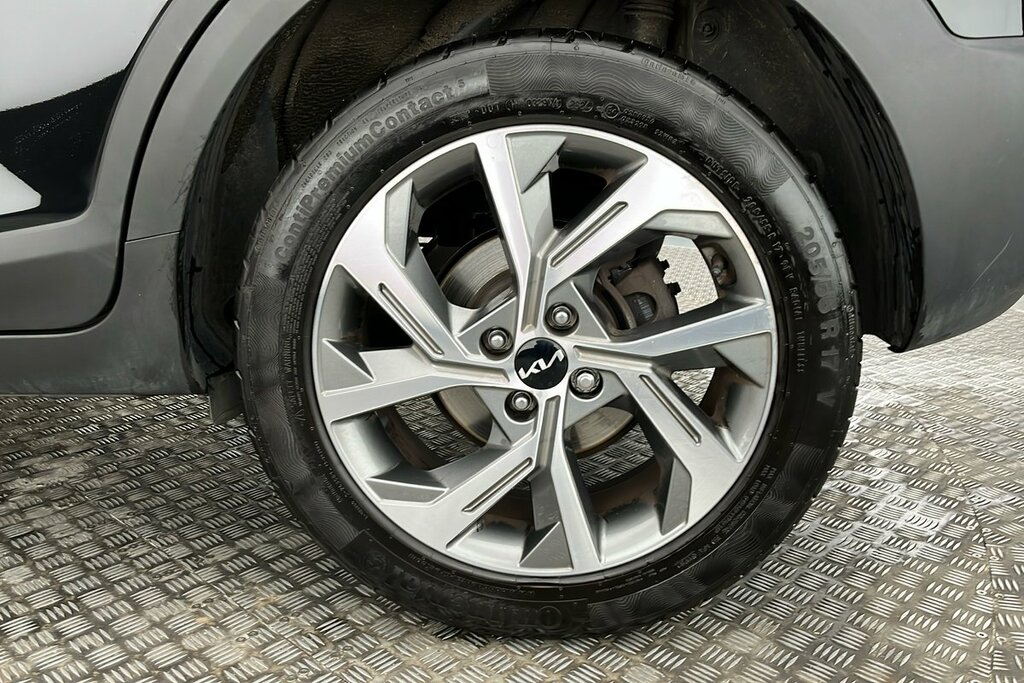 Kia Stonic 1.0 T-gdi Mhev Gt-line S Suv Hybrid Dct MF25YYS Black #5