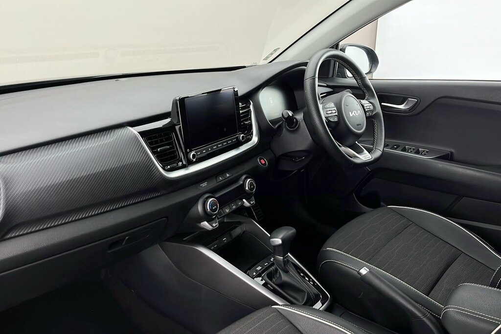 Kia Stonic 1.0 T-gdi Mhev Gt-line S Suv Hybrid Dct MF25YYS Black #2