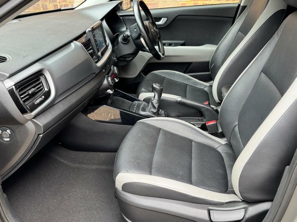 Kia Stonic 1.0 T-gdi 4 Euro 6 Ss LC68EKW Grey #4