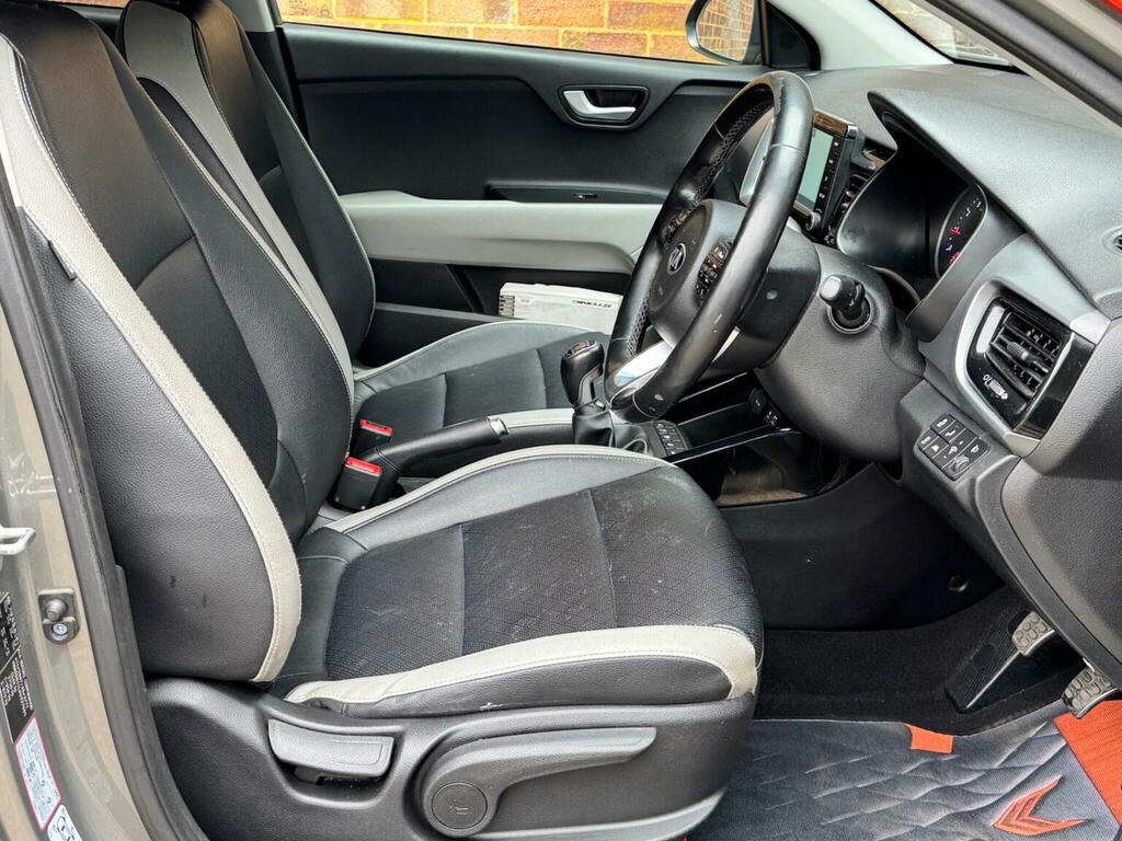Kia Stonic 1.0 T-gdi 4 Euro 6 Ss LC68EKW Grey #2
