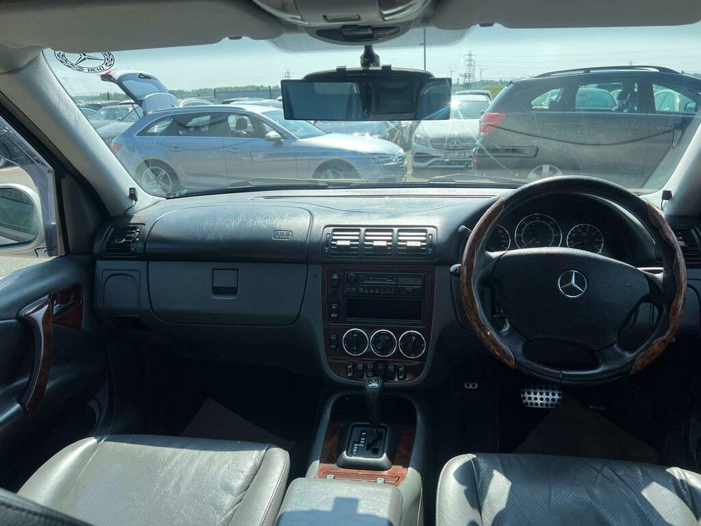 Mercedes-Benz M Class Suv 3.2 Ml320 1998S Silver #19