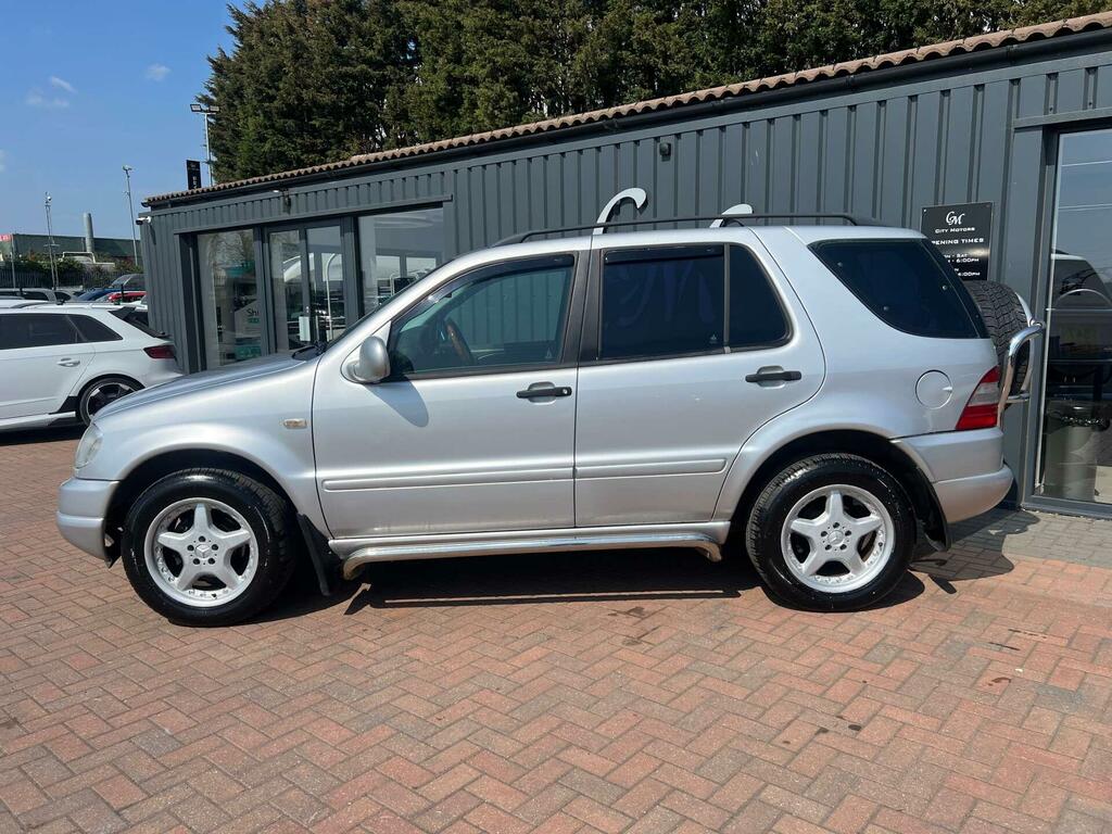 Mercedes-Benz M Class Suv 3.2 Ml320 1998S Silver #12