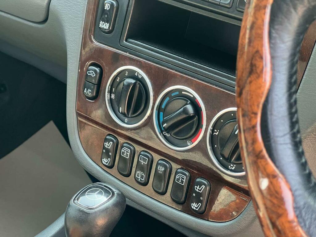 Mercedes-Benz M Class Suv 3.2 Ml320 1998S Silver #23