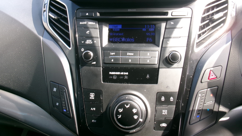 Hyundai I40 Hyundai I 40 2015 White #3