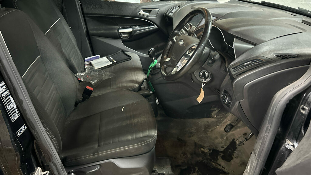 Ford Transit Connect Ford Transit Connect 2018 YP18EWN Black #2