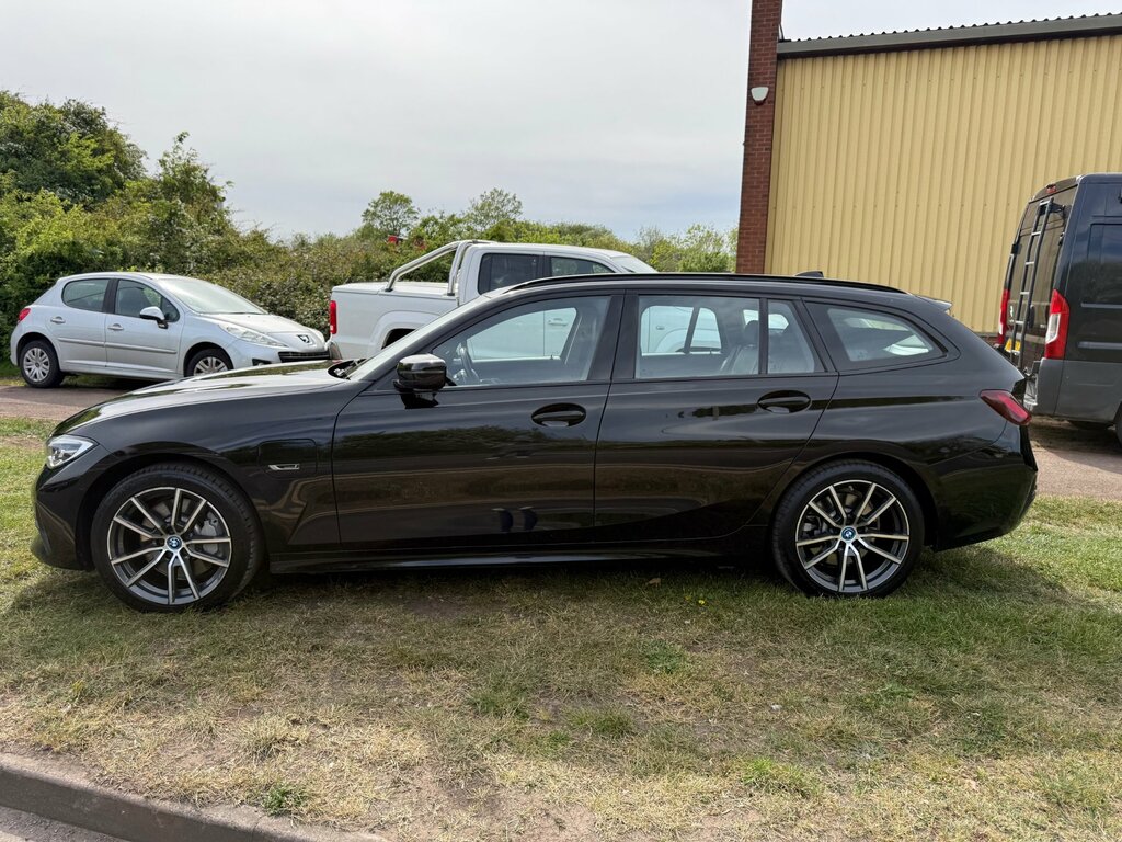 BMW 3 Series 2.0 330E 12Kwh Sport Pro Touring Plug-i AD21GWL Black #4