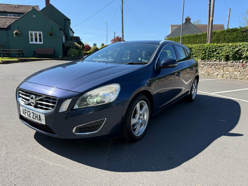 Volvo V60 2.4 D5 Se Lux Estate Geartronic Euro 5 Blue #2