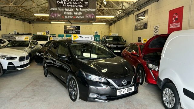 Nissan Leaf N-connecta Hatchback Black