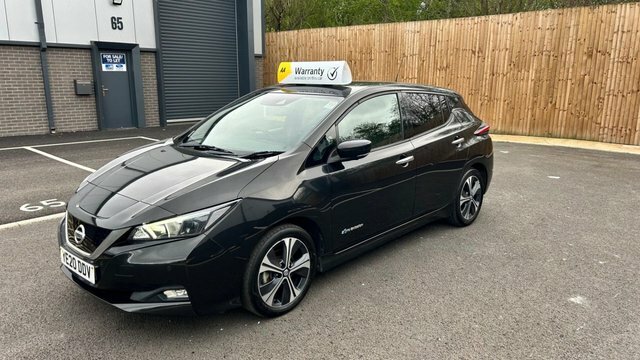 Nissan Leaf N-connecta Hatchback YE20DDV Black #6