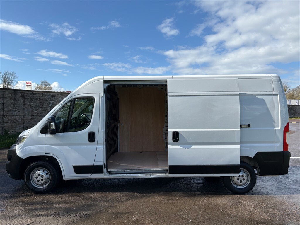 Citroen Relay 35 L3h2 Enterprise Bluehdi Ss LA22XGC White #4