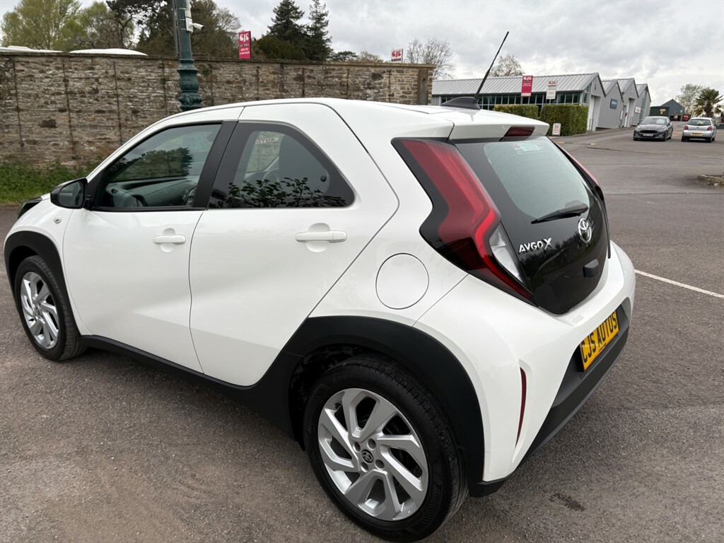 Toyota Aygo Vvt-i Pure WP22YKY White #5