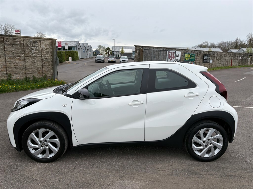 Toyota Aygo Vvt-i Pure WP22YKY White #4