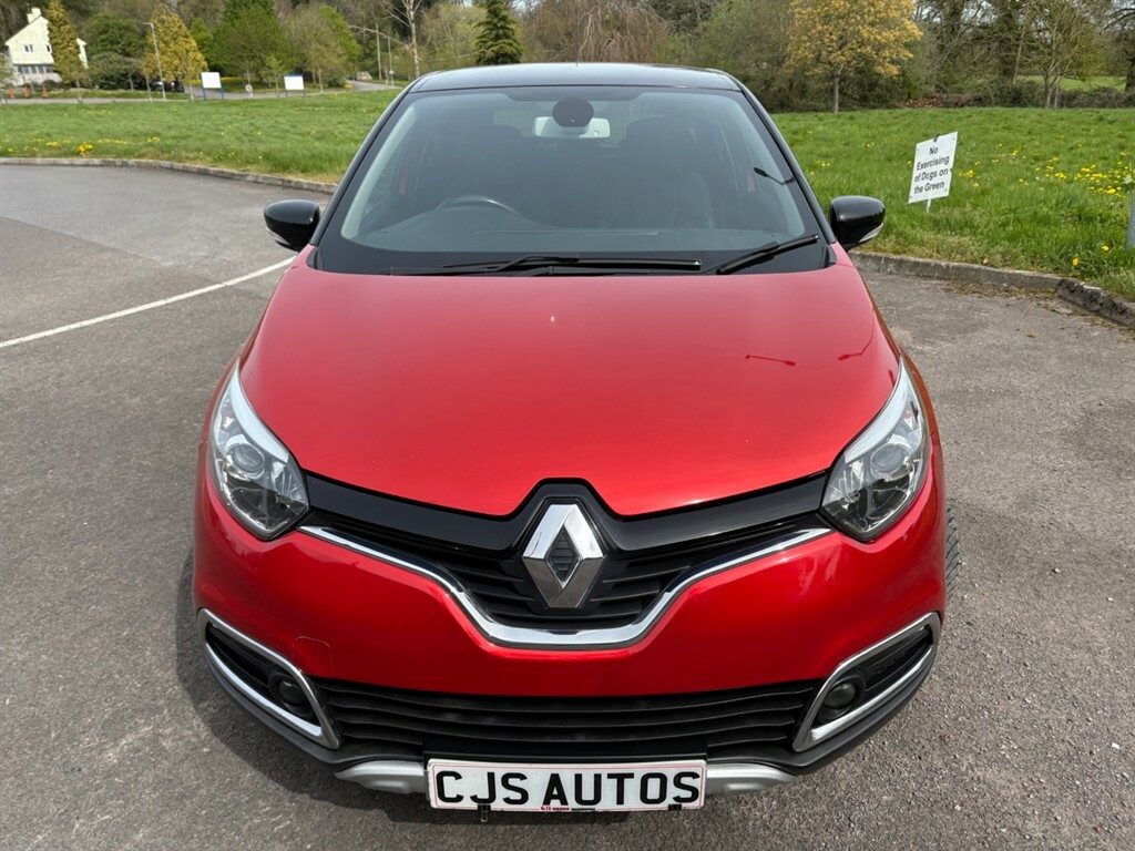 Renault Captur Signature Nav Dci HT17VBL #2
