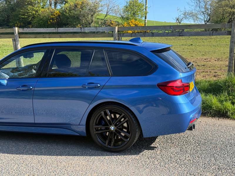 BMW 3 Series 320D M Sport Shadow Edition Step - 2017 YC67HLU Blue #4