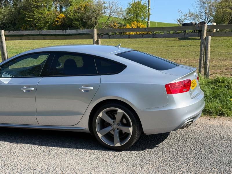 Audi A5 2.0 Tdi 177 Black Edition 5 Seat - 2014 64 AO64KFG Silver #4
