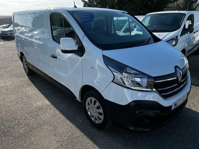 Renault Trafic 2.0 Dci Energy 30 Business Lwb Standard Roof Euro White