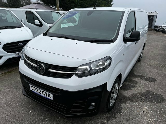 Vauxhall Vivaro 1.5 Turbo D 2900 Dynamic L2 H1 Euro 6 S S 6Dr DP22GYK White #2