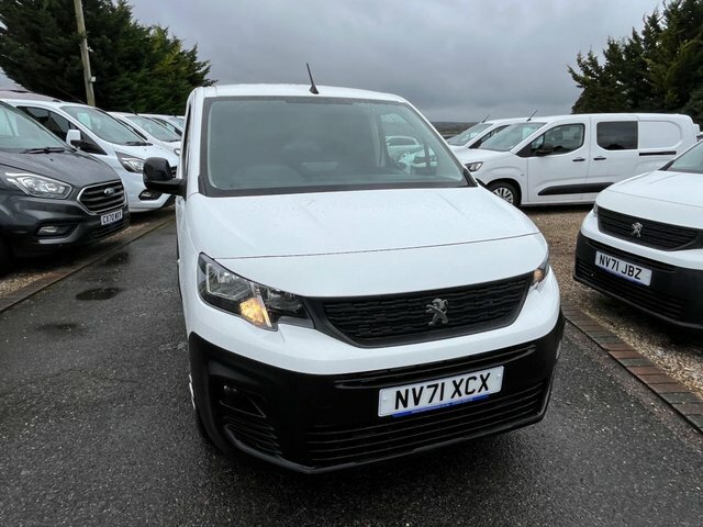 Peugeot Partner 1.5 Bluehdi 1000 Professional Premium Standard Pan NV71XCX White #3