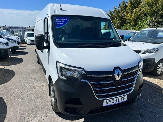 Renault Master 2.3 Dci 35 Advance Fwd Lwb Medium Roof Euro 6 NY23DYP White #2
