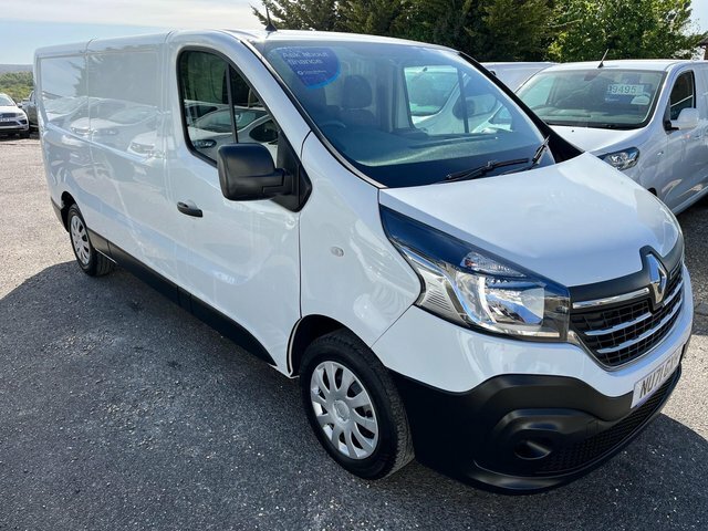 Renault Trafic 2.0 Dci Energy 30 Business Lwb Standard Roof Euro White