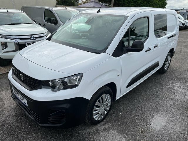 Peugeot Partner 1.5 Bluehdi 850 Professional Long Crew Van Double NU21GVL White #4