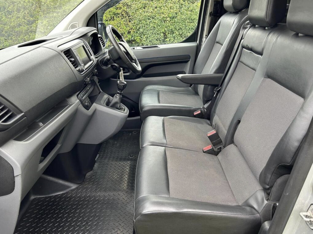 Peugeot Expert 1.6 Bluehdi 1000 Professional Standard, 132,128 Mi #5
