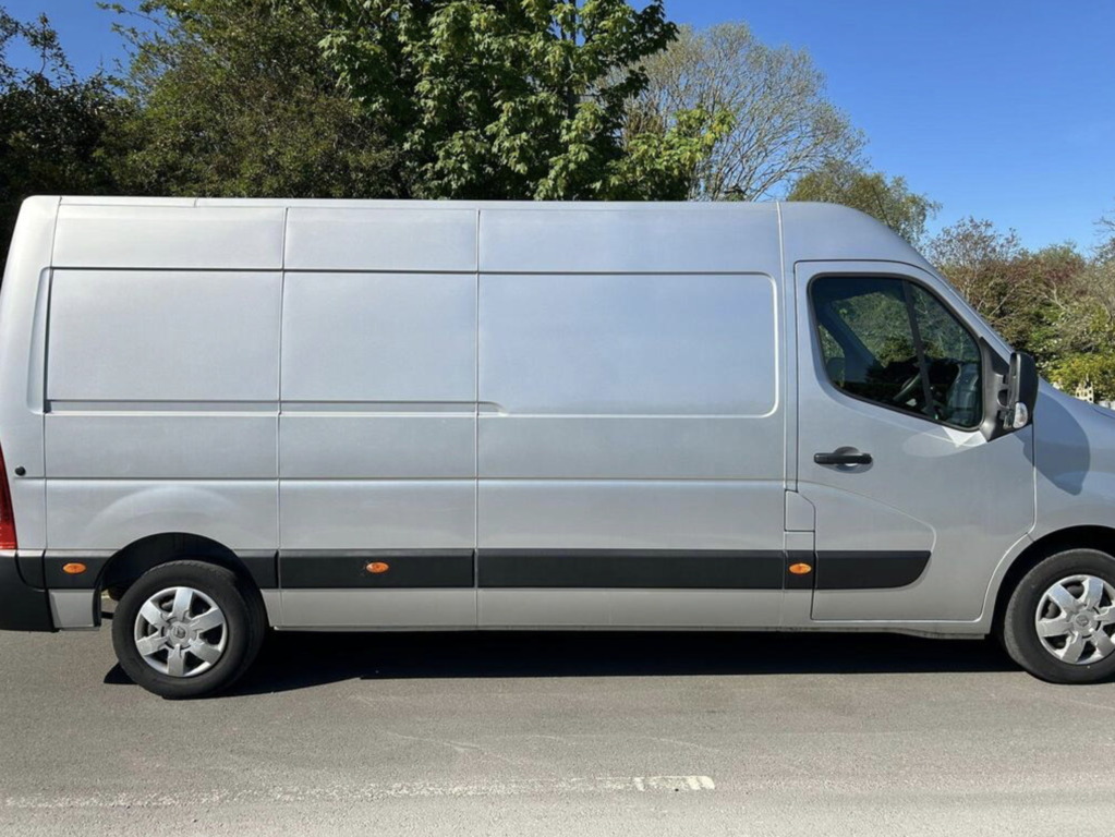 Renault Master 2.3 Dci 35 Business Fwd Lwb Medium Roof, 67,300 M   #5