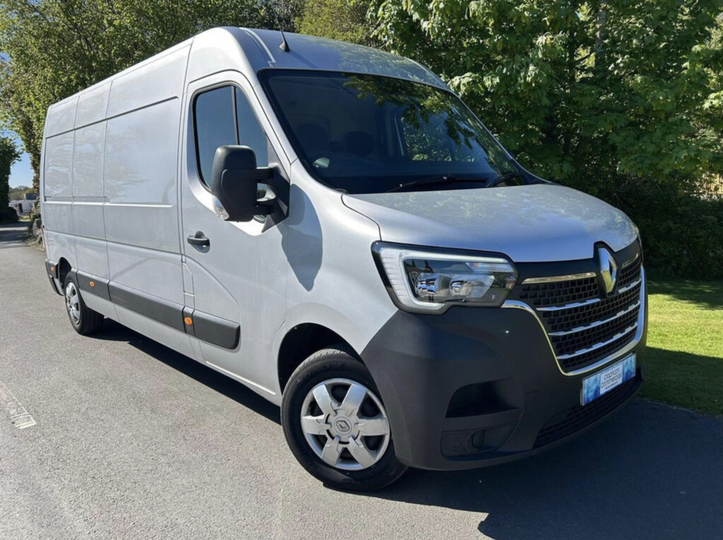 Renault Master 2.3 Dci 35 Business Fwd Lwb Medium Roof, 67,300 M   #3