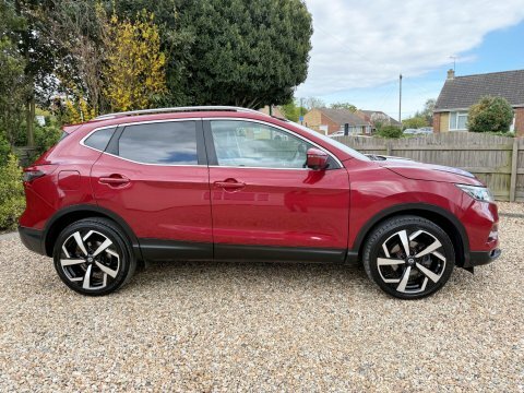 Nissan Qashqai 2017 67 1.5 SB67ZRD Red #4