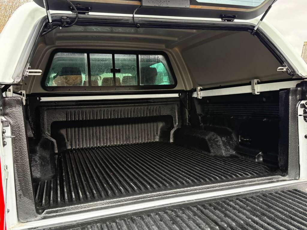 Ford Ranger 2.0 Limited 4X4 Double Cab 4Wd Pick Up White #5