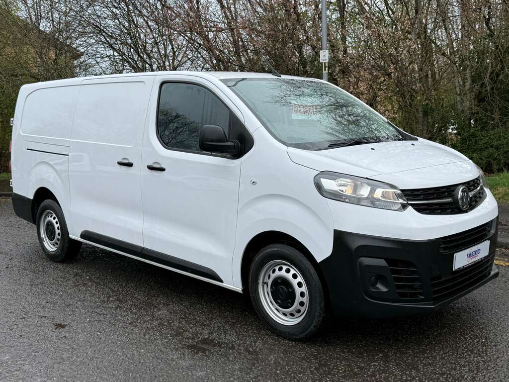 Vauxhall Vivaro F2900 Prime L2 Choice White