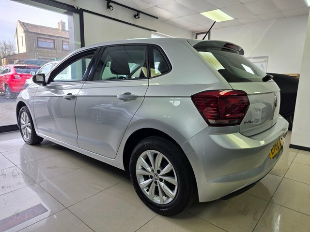 Volkswagen Polo Hatchback EY68XZF Silver #4