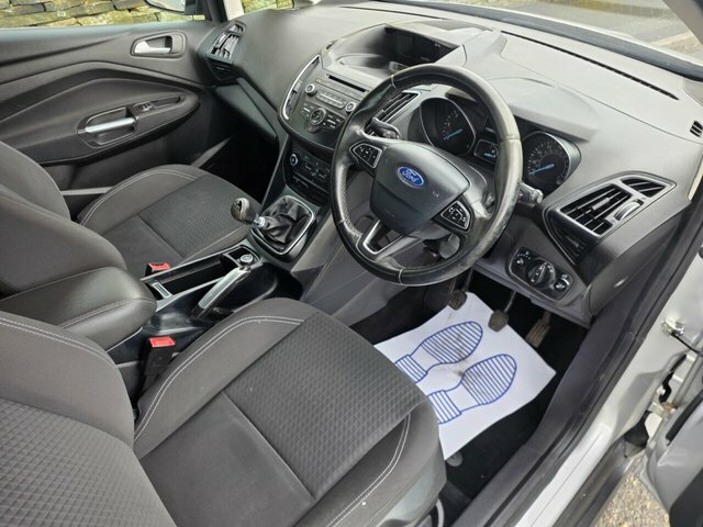 Ford Grand C-Max Grand Zetec Tdci VU16UUT Silver #6