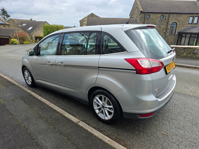 Ford Grand C-Max Grand Zetec Tdci VU16UUT Silver #4