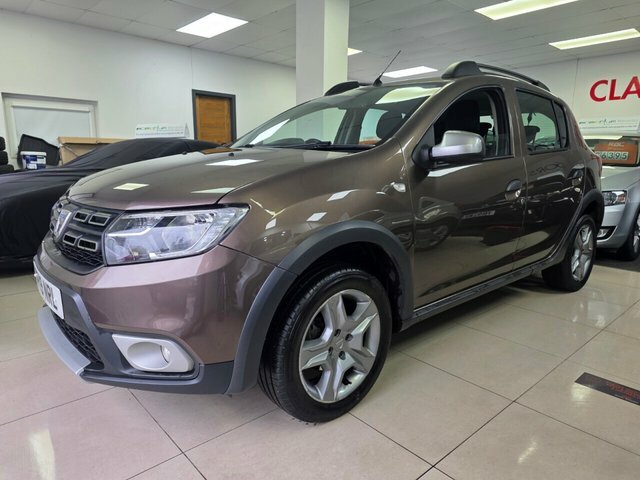 Dacia Sandero Stepway Sandero Stepway Comfort Blue Dci AP19NRL Brown #2