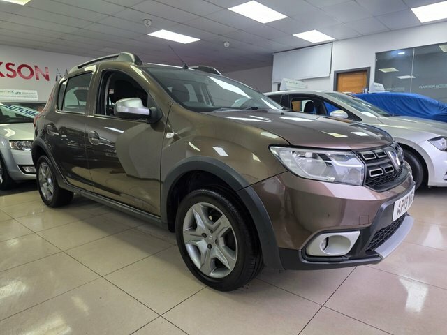 Dacia Sandero Stepway Sandero Stepway Comfort Blue Dci Brown