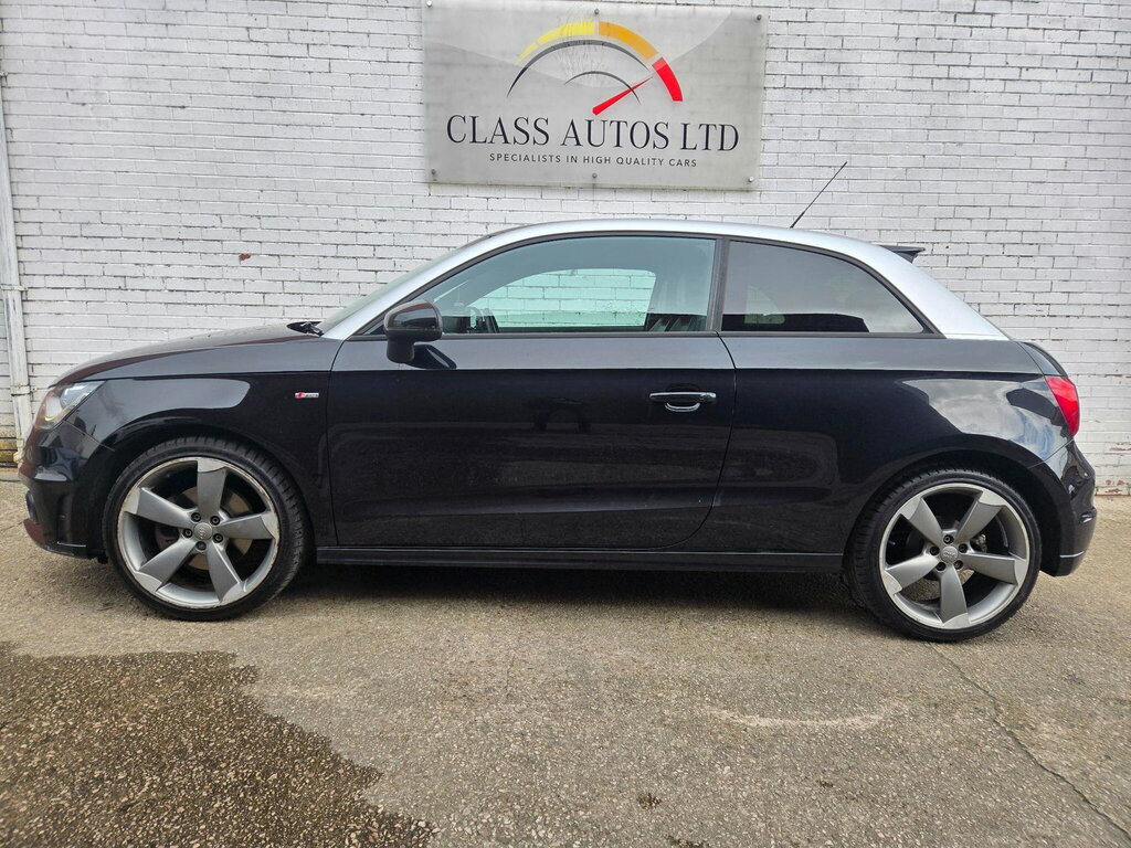 Audi A1 2.0 Tdi Black Edition Euro 5 Ss Black #6