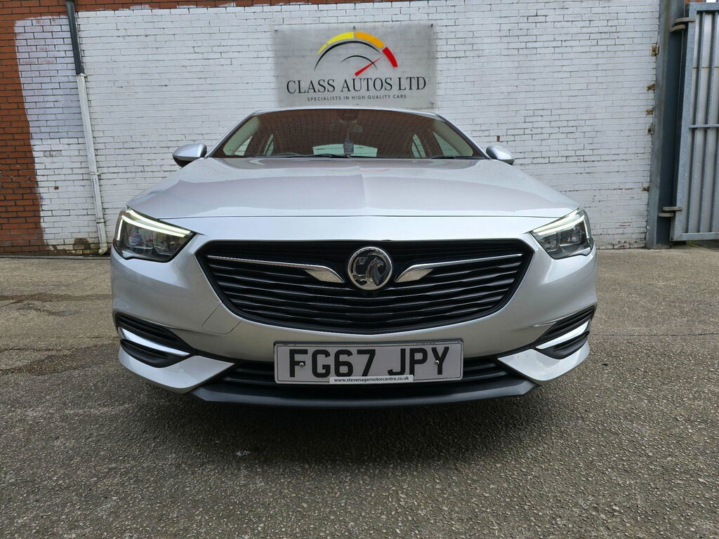 Vauxhall Insignia 1.6 Turbo D Ecotec Design Grand Sport Euro 6 Ss FG67JPY Silver #3