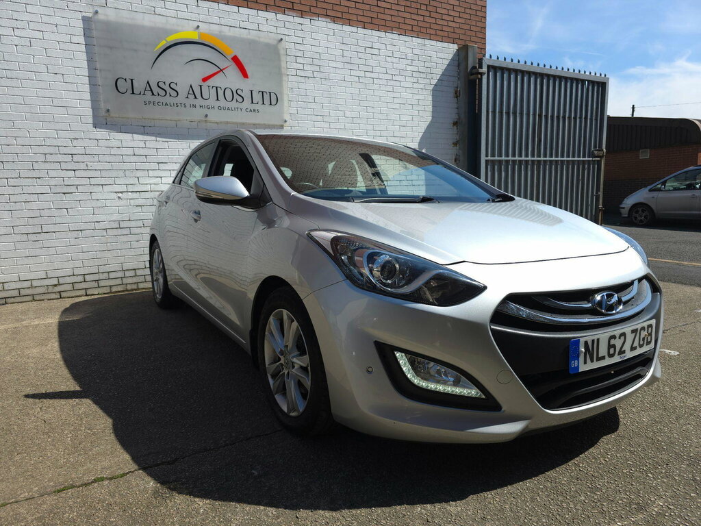 Hyundai I30 1.6 Crdi Blue Drive Style Euro 5 Ss Silver #6