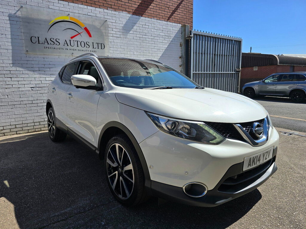 Nissan Qashqai 1.6 Dci Tekna 2Wd Euro 5 Ss AK14YZV White #2