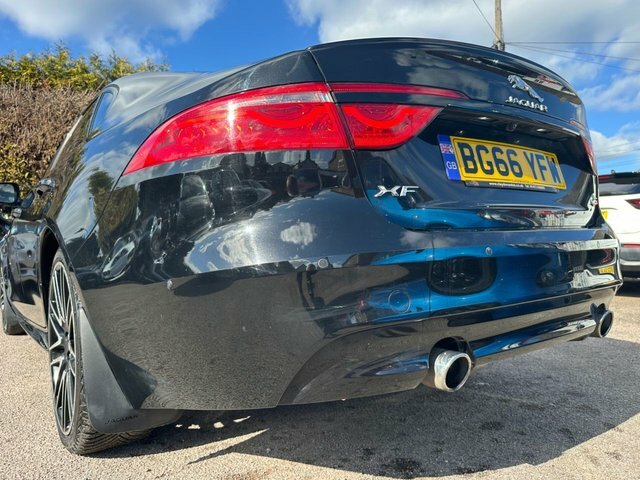 Jaguar XF 3.0D V6 S Saloon Euro 6 Ss BG66YFW Black #5
