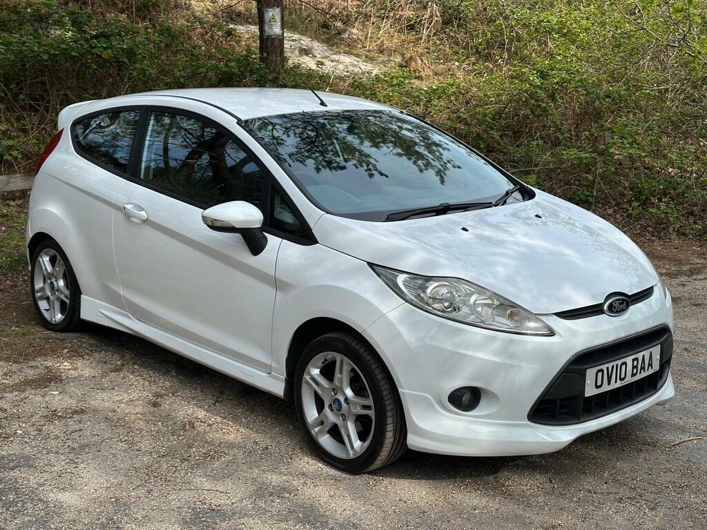 Ford Fiesta 1.6 Tdci Zetec S White