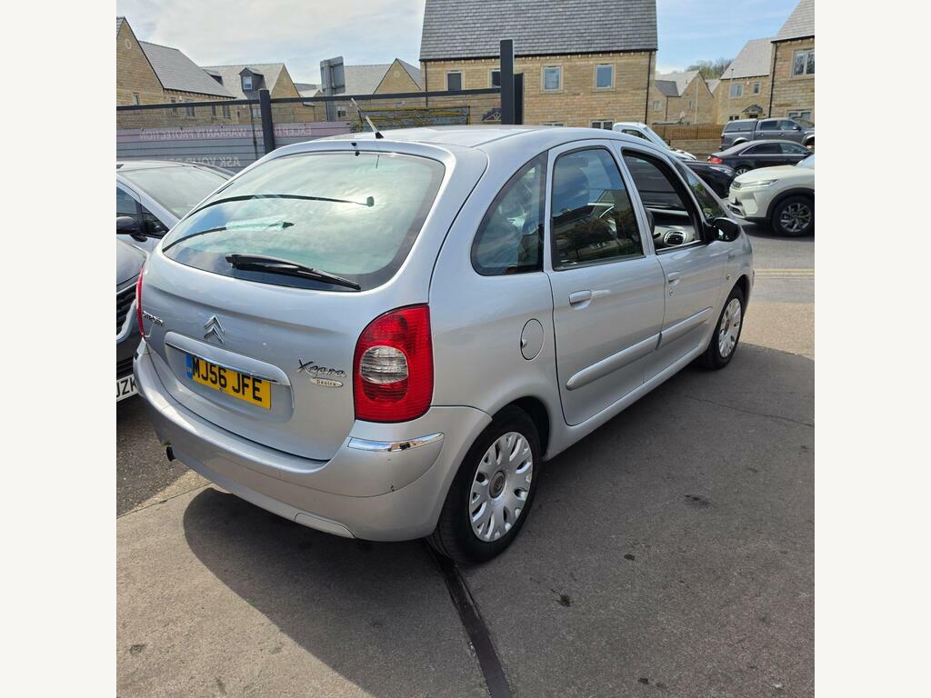 Citroen Xsara Picasso Desire 16V Picasso E4 Silver #4