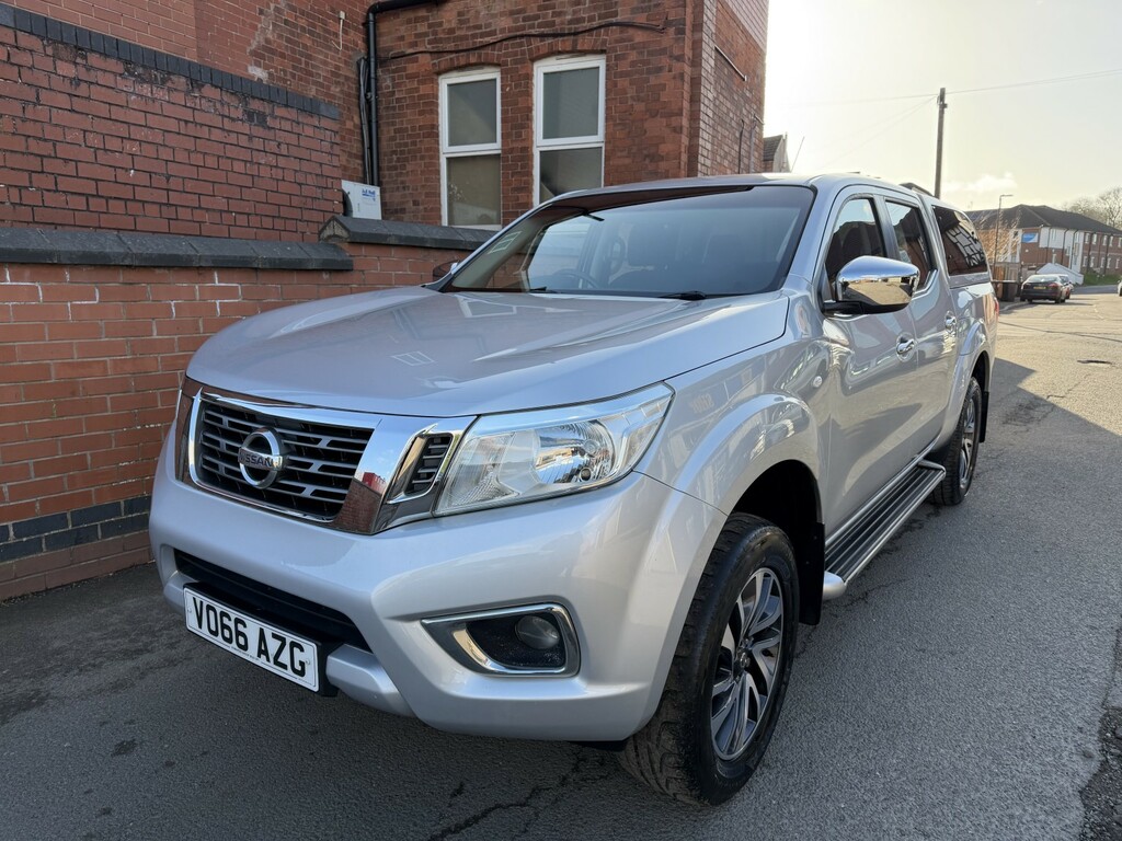 Nissan Navara 2.3 Dci Acenta VO66AZG Silver #4