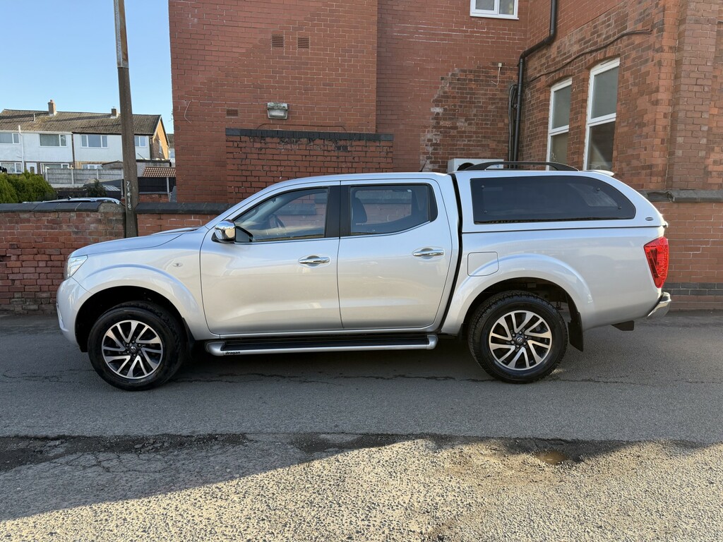 Nissan Navara 2.3 Dci Acenta VO66AZG Silver #5