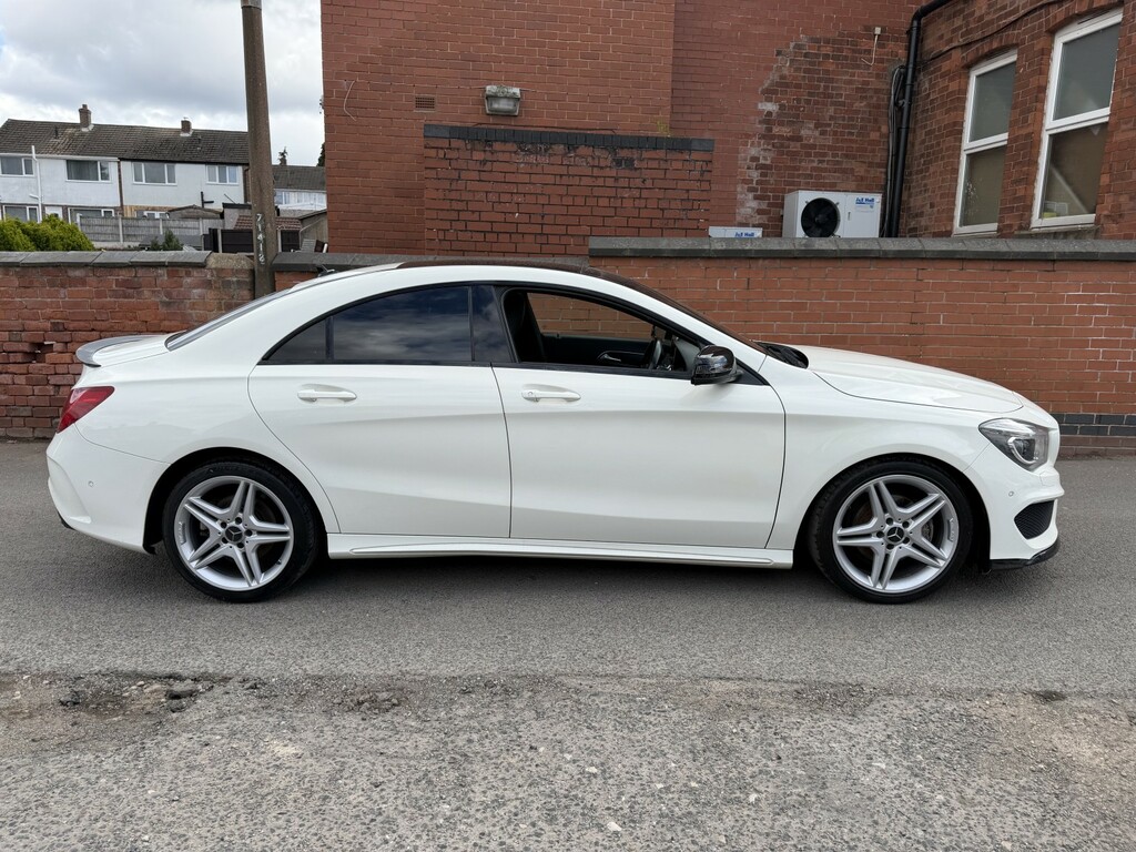 Mercedes-Benz CLA Class 2.1 Cla200d Amg Sport White #2