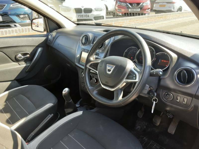 Dacia Sandero Stepway 0.9 Tce Comfort - 2020 20 YS20ALU Black #6