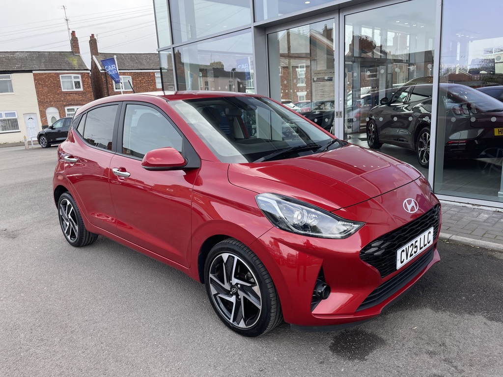 Hyundai I10 1.0 63 Premium Nav Red